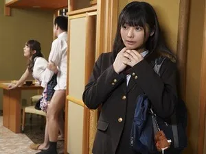 ái nữ mới lớn cướp chồng của mẹ